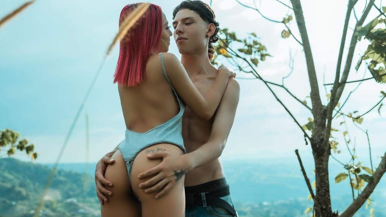 Record Nude MaxandAlexa