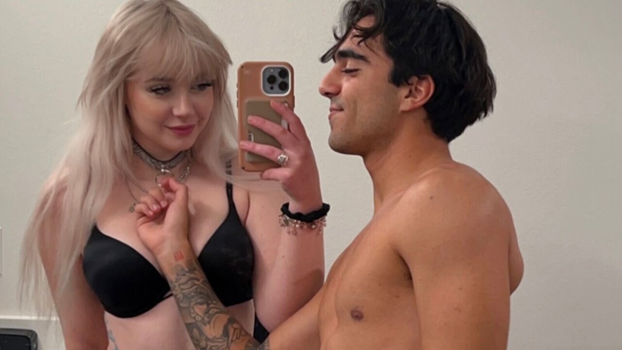 Record Nude PixieAndCarlos